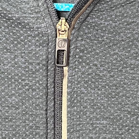 Lululemon Men's Long Sleeve Metal Vent 1/4 zip Shirt Size L‎ - Picture 2 of 9